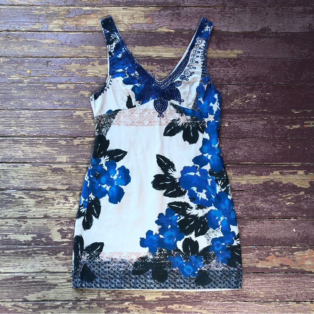 Free People Y2K Mini Dress Size 4 Blue Floral Embroidered Sleeveless Boho